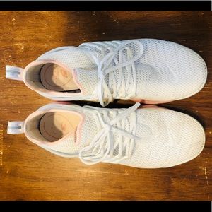 Nike Air Presto Women's Shoe